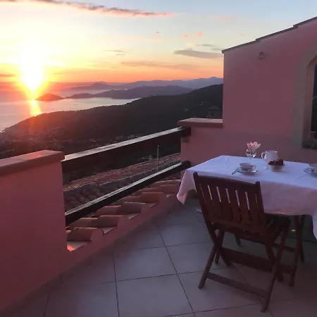La Nocciola Marciana (Isola d'Elba)