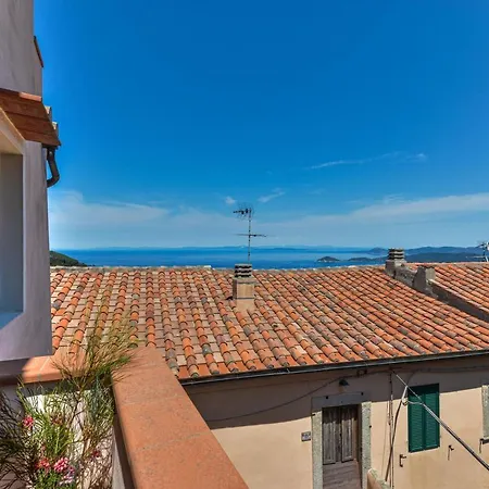 La Nocciola Apartment *